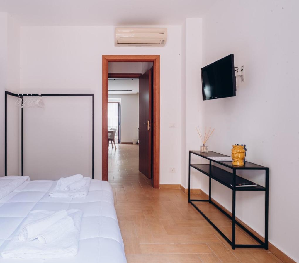 Kalos Apartments Catania Exterior photo